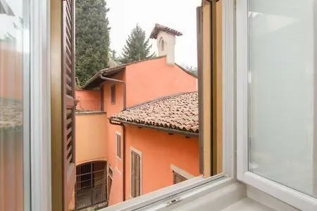 Апартаменты Papavero Accademia Carrara